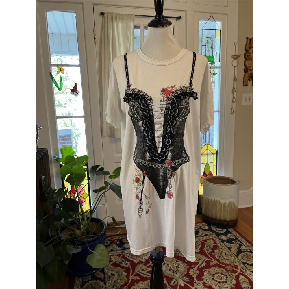 Vintage 1980s SENSUAL TEEZE Garter Novelty Night Shirt OS Tattoo Art Nightie